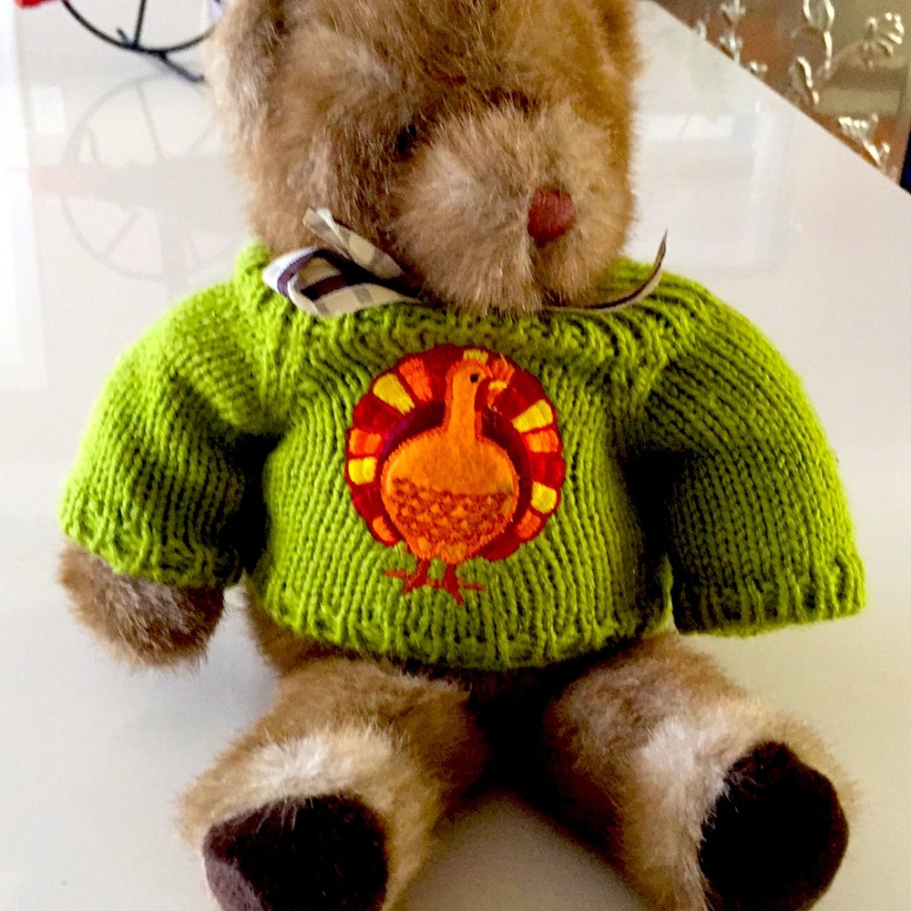 Russ Berry & CO Holiday Toy 🧸 Carnaby bear 🐻